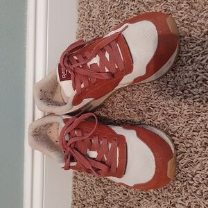 Womens Classic Reeboks Comfort Footbed